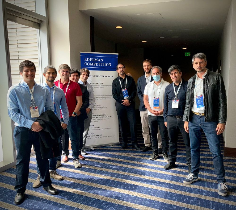 La delegación que viajó a Houston estuvo integrada por académicos e investigadores de la U. de Chile.