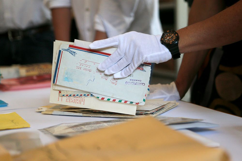 La donación consta de más de 20 cajas traídas desde Francia.