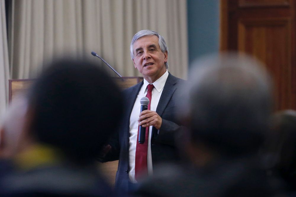 El galardonado realizó la charla magistral “Las fronteras de la investigación cardiovascular”.