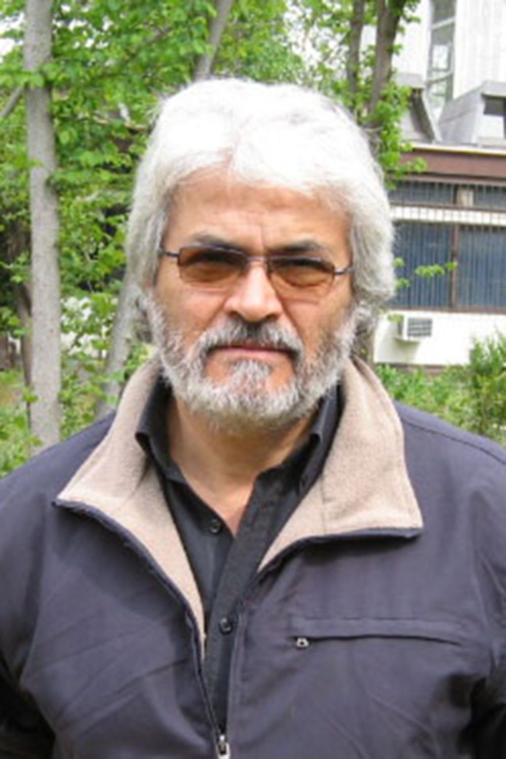 El doctor Ramiro Bustamante asegura que un pomponal "es tan valioso por su singularidad que es una brutalidad explotarlo”.