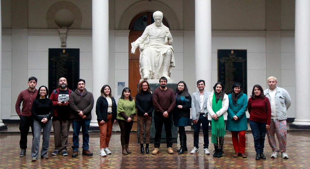 Alumni en alianza con Open Beauchef, Centro de Innovación y emprendimiento de la Universidad de Chile, realizó el pasado 28 de junio en la Casa Central el taller “Conceptos básicos de i+e. Lo que debes conocer para recorrer el viaje del emprendedor y la emprendedora”.  En la actividad participaron egresados de Ingeniería Comercial, Ingeniería Civil Industrial, Derecho, Bioquímica, Nutrición, Enfermería, Veterinaria, Agronomía y Periodismo. 