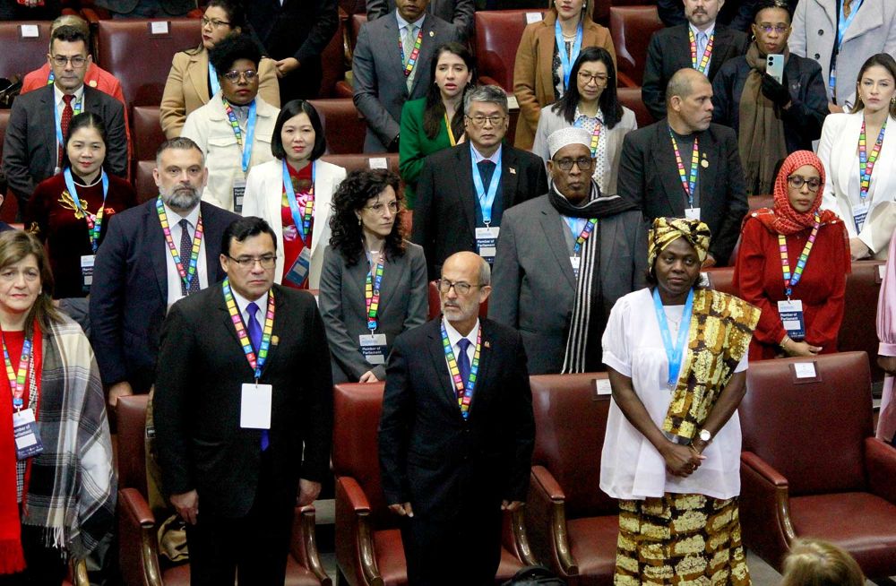 La Cubre cuenta con la presencia de más de 150 parlamentarios de cinco continentes, quienes buscan lograr un pacto global en la lucha contra el hambre y la malnutrición.
