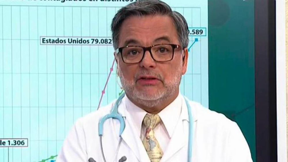 El doctor Felipe Rivera explica que “una casa húmeda tiene baja temperatura y baja temperatura significa mayor posibilidad de irritación y de enfriamiento de la mucosas".  