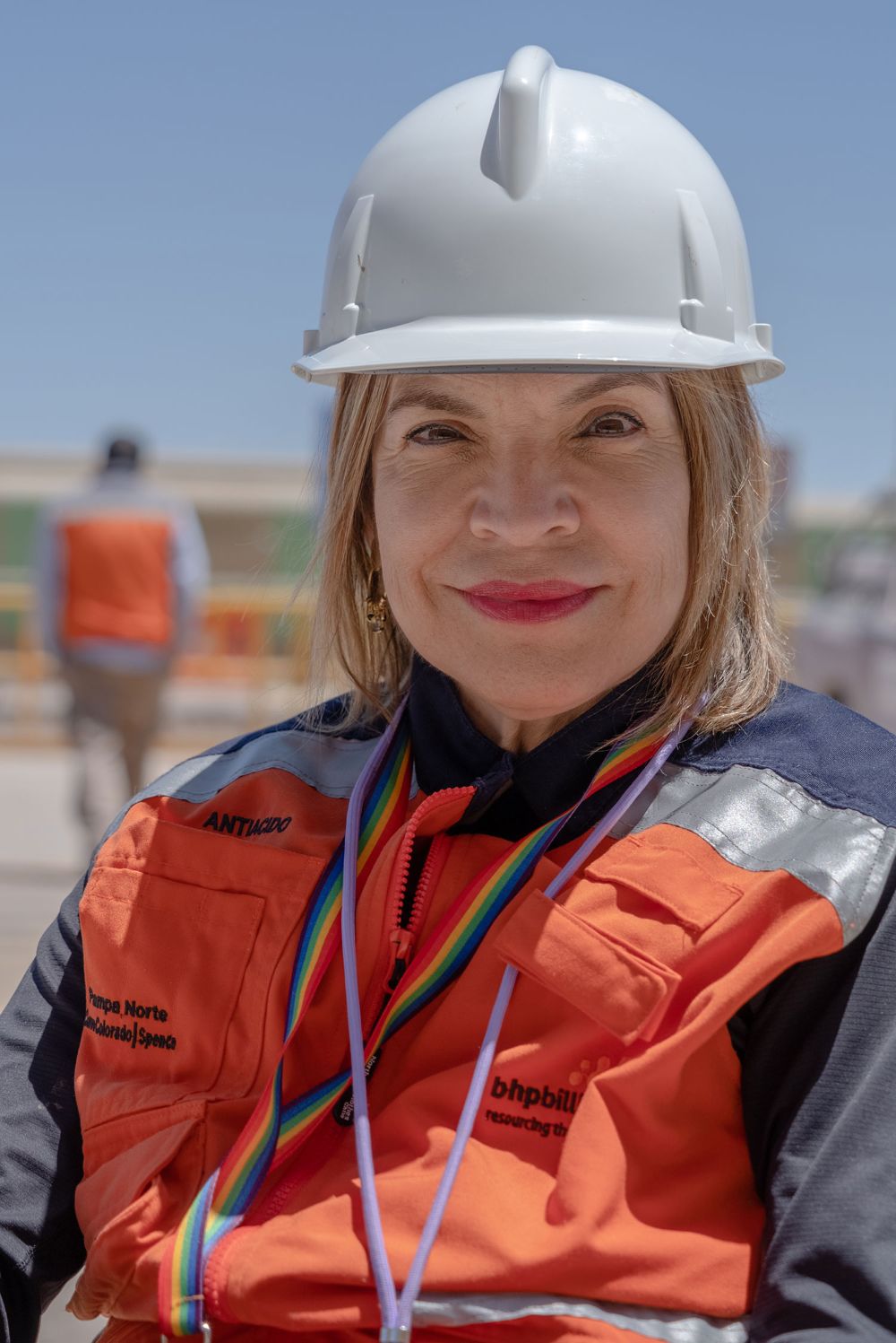 Fue galardonada como Mujer Inspiradora de la minería mundial por Women In Mining UK en 2022.