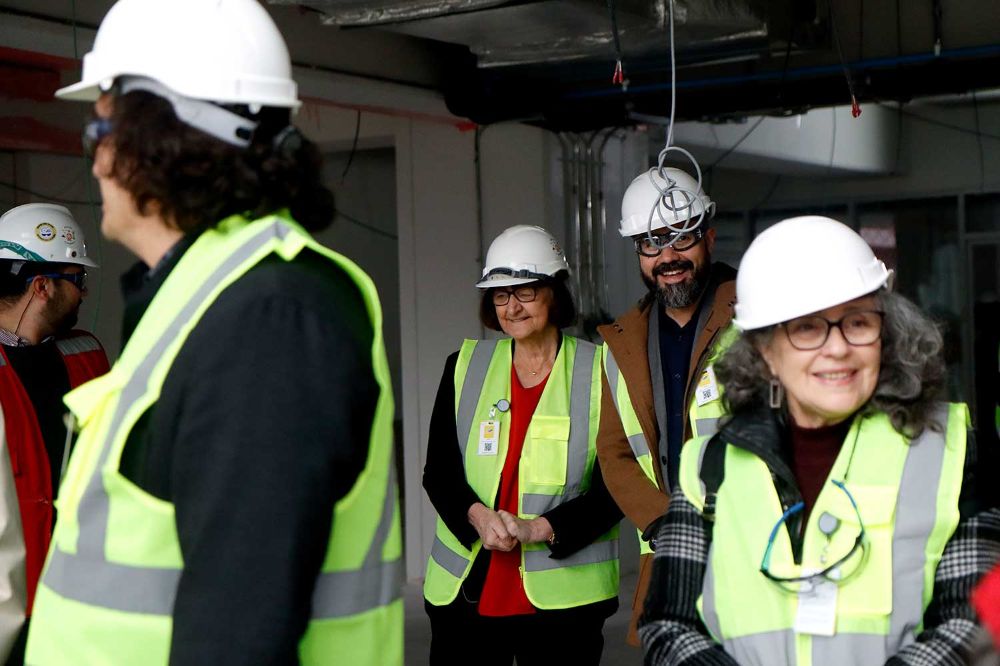 También participó de la visita el subsecretario de Educación Superior, Víctor Orellana, y la subsecretaria de Turismo, Verónica Pardo.