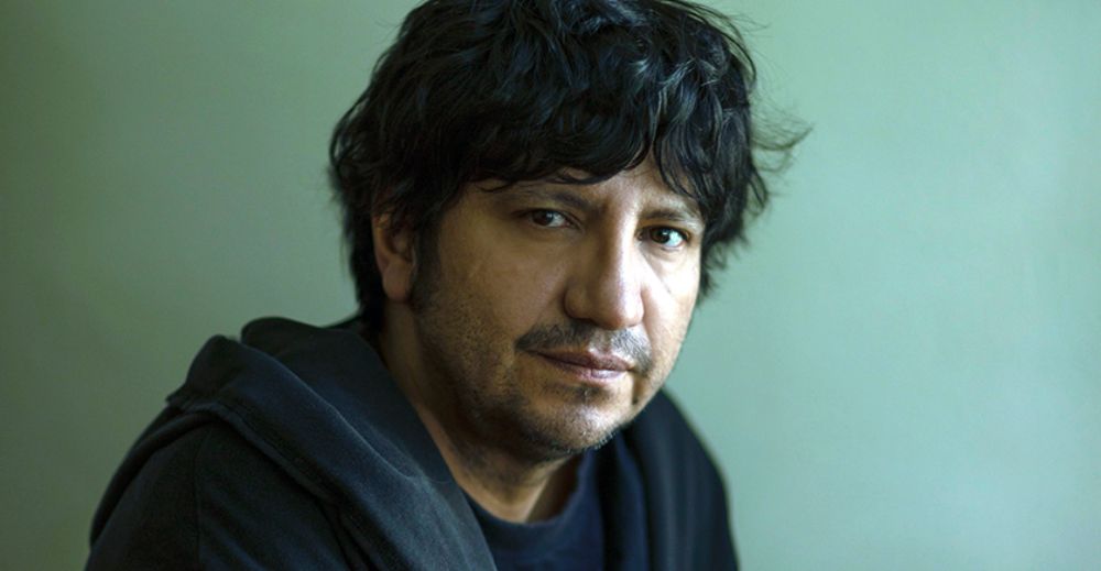 “Este es un premio muy importante, sobre todo porque me permite recordar a Manuel Rojas, que murió hace 50 años y que para todos nosotros, creo, pertenece a ese pequeño grupo de lecturas escolares que trascendieron ampliamente esa categoría”, señaló el novelista, radicado en México desde 2017, quien fue notificado del galardón por la ministra de las Culturas, Carolina Arredondo en su calidad de ministra de fe.