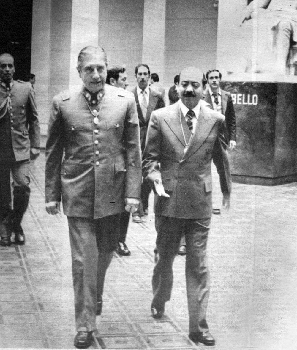 pinochet en casa central