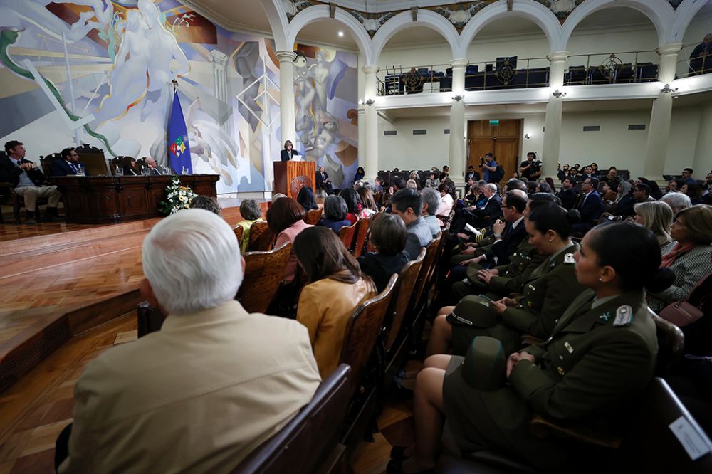 El evento tuvo lugar este viernes 26 de abril en el Salón de Honor de la Casa Central de la Universidad de Chile.