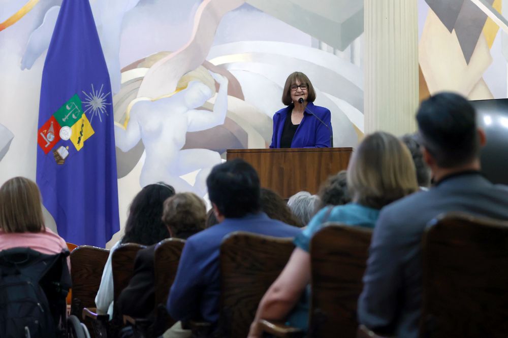 Rectora de la Universidad de Chile Rosa Devés Alessandri