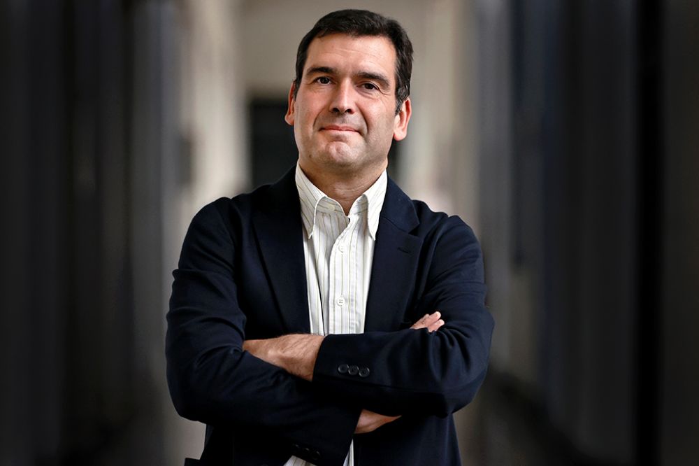 El doctor Rodrigo Costas es investigador senior del Centre for Science and Technology Studies (CWTS) de la Universidad de Leiden (Países Bajos) y especialista en cienciometría, la disciplina que evalúa el impacto de las publicaciones científicas.