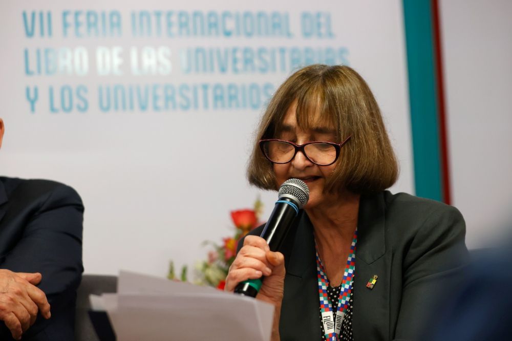 “No deja dudas sobre la importancia de investigar, reflexionar, de influir en la política pública y en materias de quiebre democrático, desplazamiento, migración e infancia", señaló la Rectora.