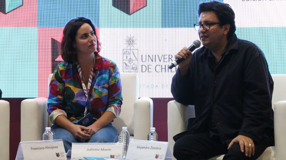 Yo crecí con relatos de terremotos en vez de cuentos infantiles. Mi abuela nos contaba historias del terremoto del año 39. Para el terremoto del 85, eso fue lo primero que recordé”.