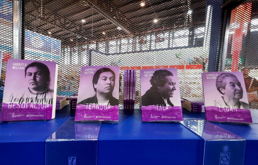 “Desolación”, “Ternura”, “Tala” y “Lagar” fueron re editados por UCHILE y Editorial Universitaria. 