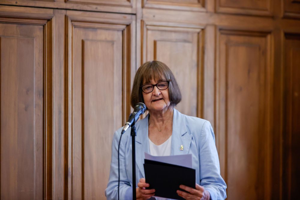 "Celebramos y apreciamos este convenio como una acción más de nuestra educación para la democracia y los Derechos Humanos, y del cumplimiento de nuestra misión de estar al servicio del país”, dijo la Rectora.