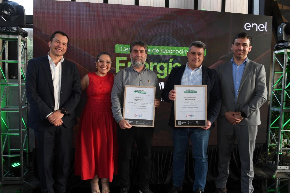 El reconocimiento, destaca por su parte Enel, “refleja el compromiso real de nuestros clientes con la sostenibilidad y con una gestión energética más consciente”