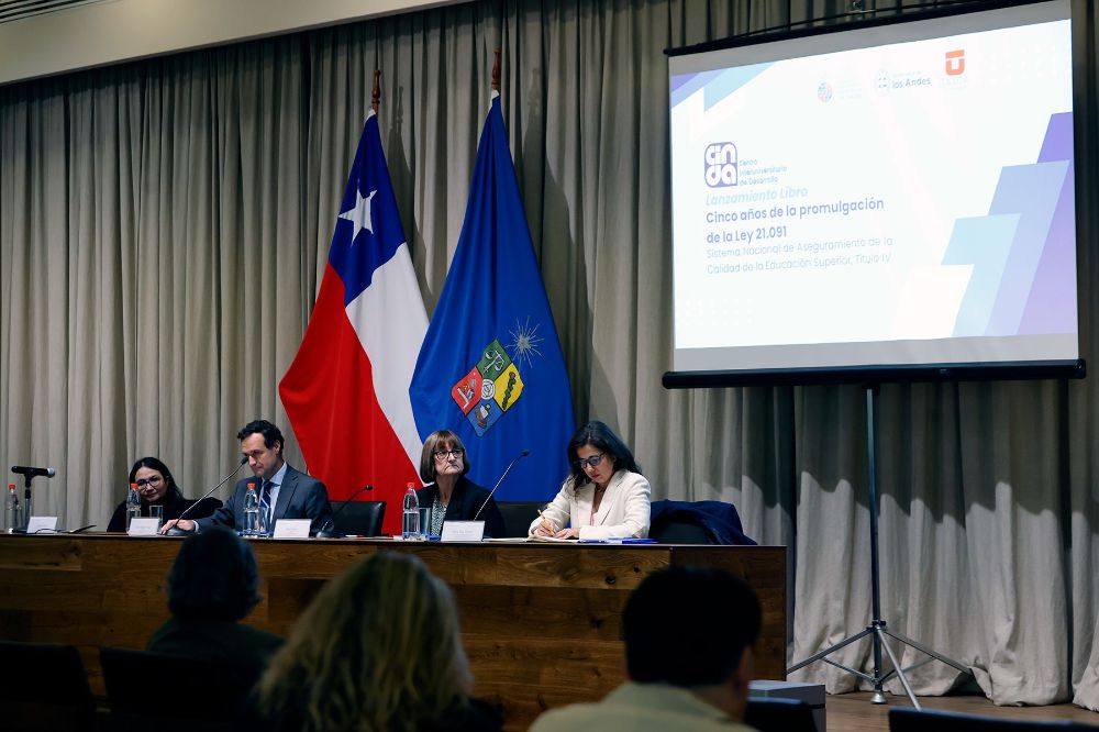 El evento contó con las presentaciones de la Rectora Rosa Devés, de María Elisa Zenteno en representación de la Subsecretaría de Educación Superior, y del Rector Juan Eduardo Vargas.