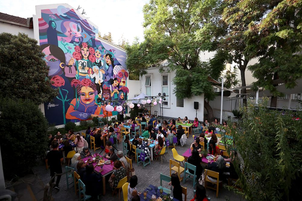 En la instancia se buscó reunir a mujeres que trabajan en las ciencias, la cultura, la academia, el deporte, la economía, la innovación y en la sociedad civil. 