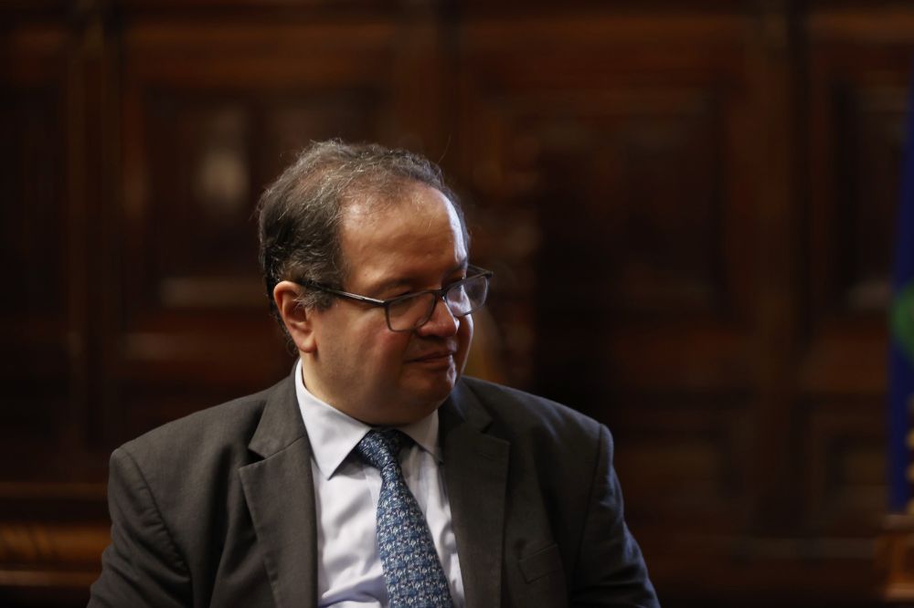 “Fue una reunión muy positiva, con muy buenas perspectivas de fortalecer la colaboración entre las dos universidades”, señaló el Rector Lomelí. 