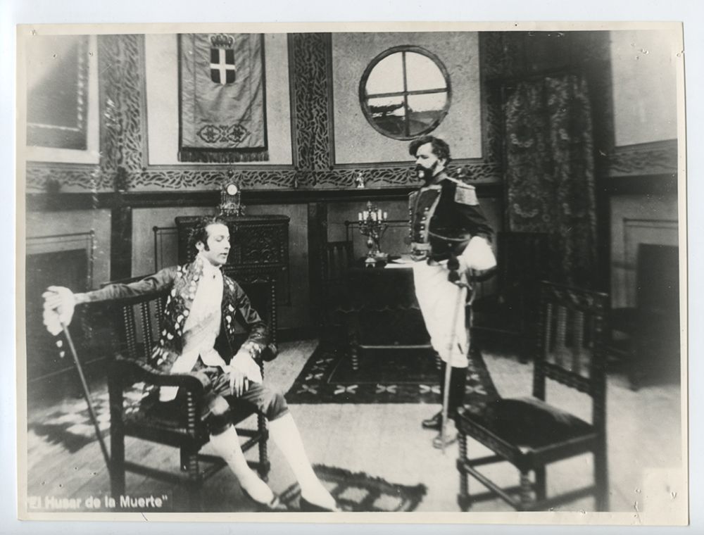 El 21 de noviembre de 2025, se cumplen exactamente cien años del estreno de la película El húsar de la muerte dirigida por Pedro Sienna.