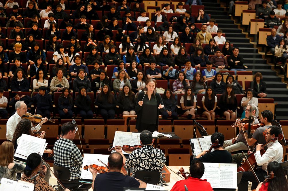 Se trata de una actividad regular del CEAC, que considera dentro de su programación habitual las instancias de mediación con colegios.