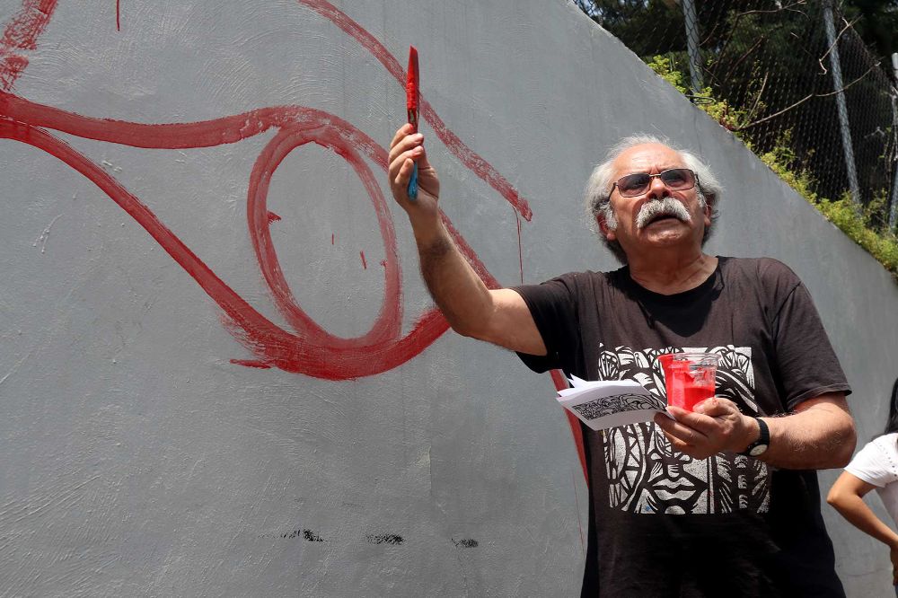 Alejandro "Mono" González