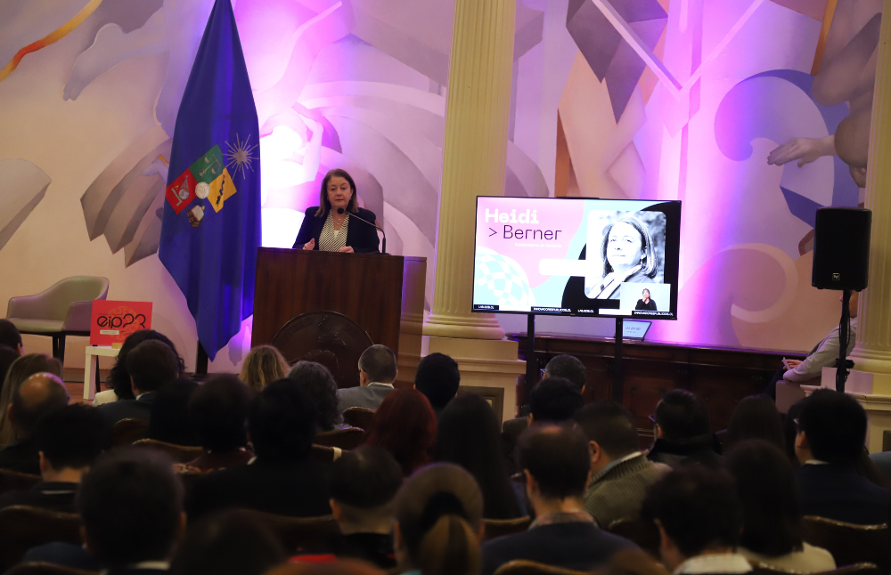 En sus palabras de bienvenida, la subsecretaria de Hacienda, Hiedi Berner, invitó a ampliar el enfoque de la modernización del Estado, más allá de sus conceptos tecnológicos