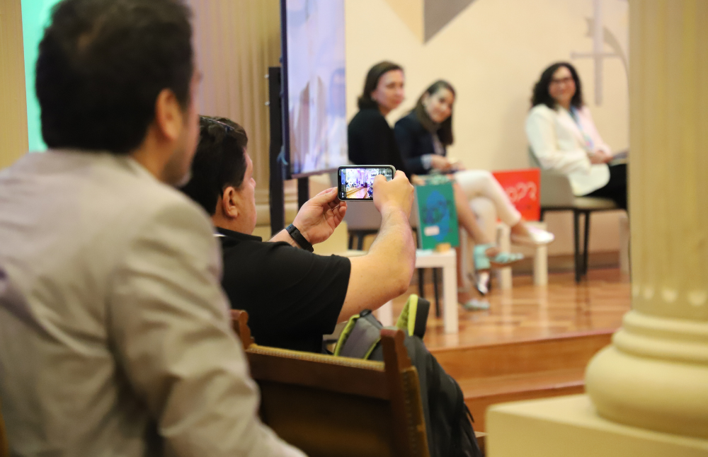 Esta instancia buscó generar un espacio para explorar las últimas tendencias en innovación pública y transformación del Estado.