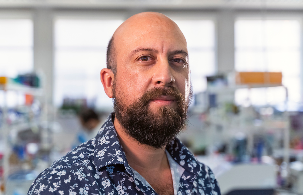 Académico de la Facultad de Medicina, Ricardo Soto-Riffo.