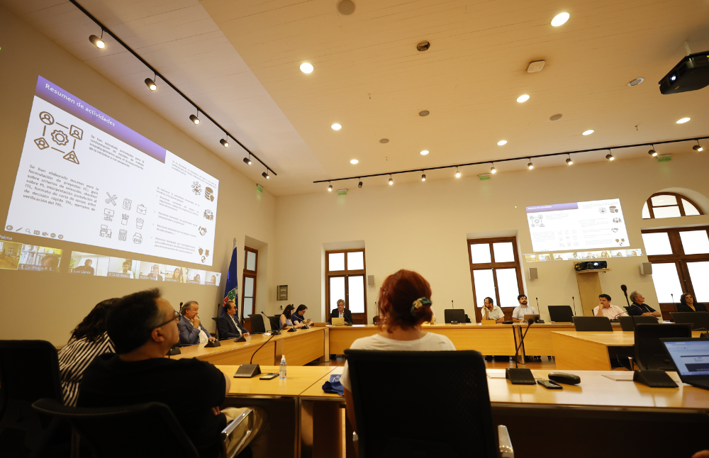 Durante 2023, la UCH ha avanzado en la formación de equipos interdisciplinarios, la elaboración de insumos para la formulación de proyectos y la elaboración de criterios de selección, estado de propiedad intelectual y ejemplos de verificación.