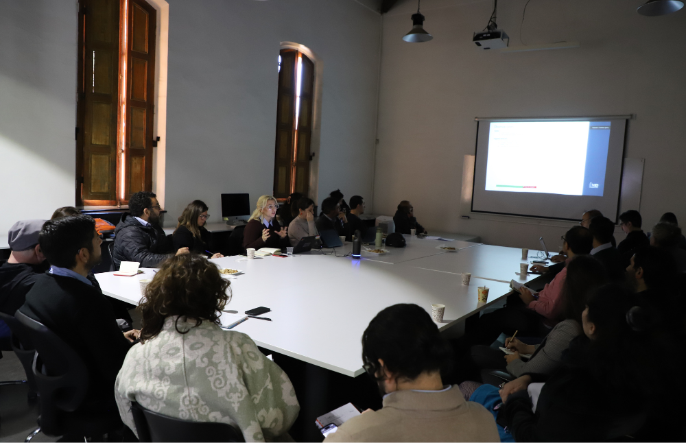 Desde su creación en el año 2011, busca robustecer y potenciar la investigación que desarrollan las diversas unidades académicas 