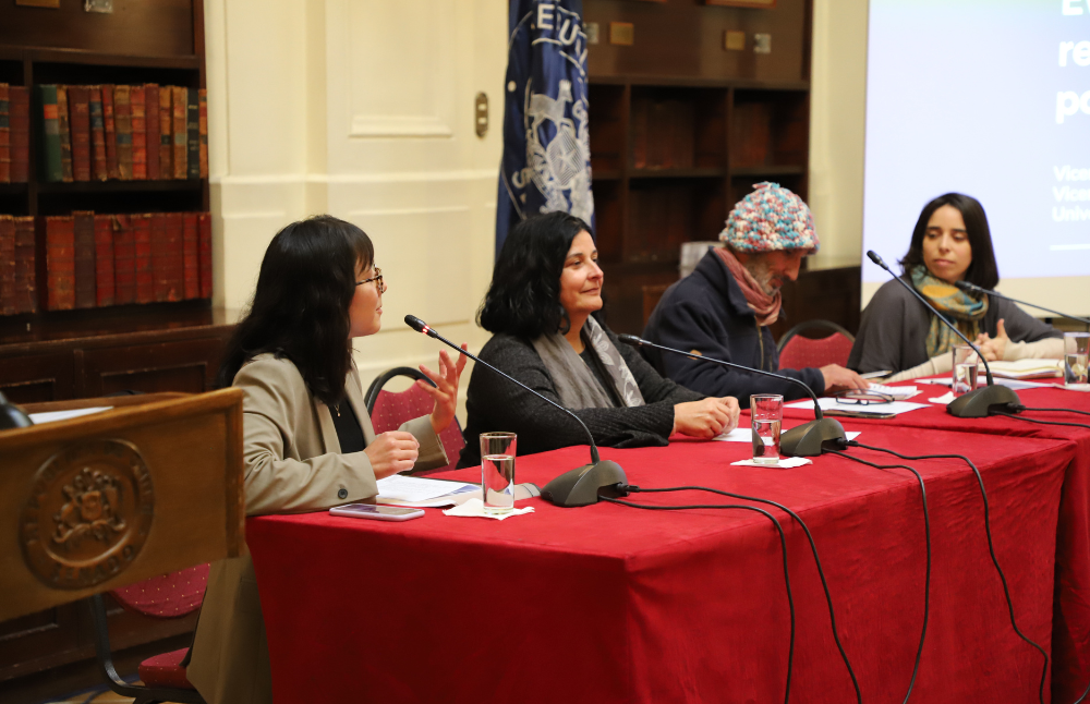 Durante el lanzamiento se realizó el panel de conversación “Salud y políticas públicas”