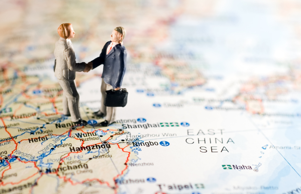 En base a estos proyectos, se logró movilizar a más de 290 académicas/os en el marco de los foros internacionales organizados gracias a las bases sentadas por la Universidad en  plataformas de colaboración, tales como Chile-Suecia, Chile-Alemania, Chile-Japón.