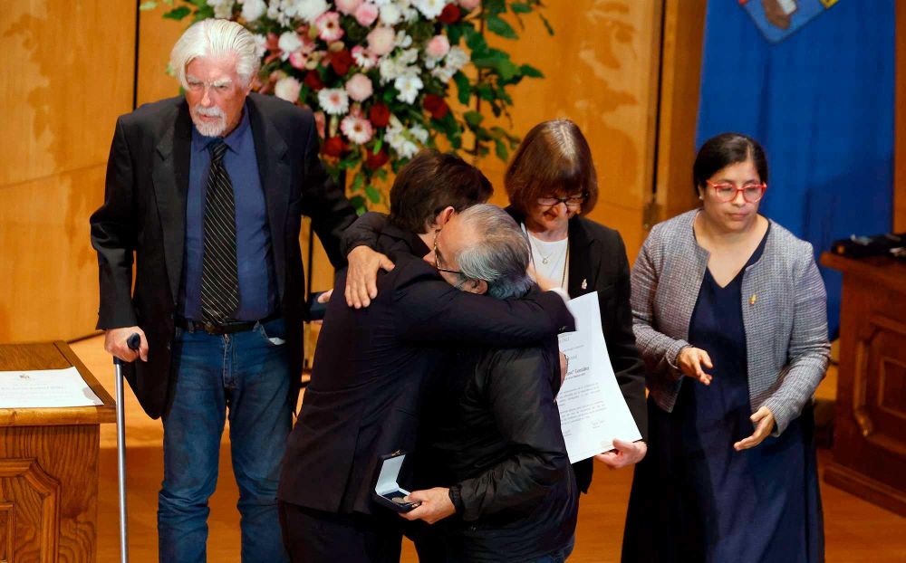 El Presidente participó además de la entrega del reconocimiento a los premios nacionales vinculados a la institución.