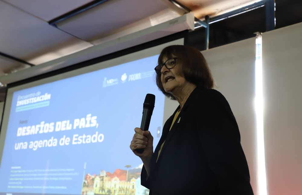 En su jornada inaugural, la Rectora de la Universidad de Chile, Prof. Rosa Devés, destacó que "En Chile, nuestra institucionalidad de investigación ha sido continua".
