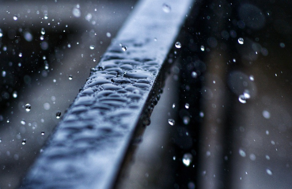 Con miras a mejorar la comprensión del comportamiento climático e hidrológico del país, el académico y climatólogo, Juan Pablo Boiser, liderará el proyecto “Sistema Integrado de Clima y Agua”. Esta iniciativa consiste en el desarrollo de un servicio hidroclimático que genere estimaciones precisas y consistentes de variables atmosféricas e hidrológicas.