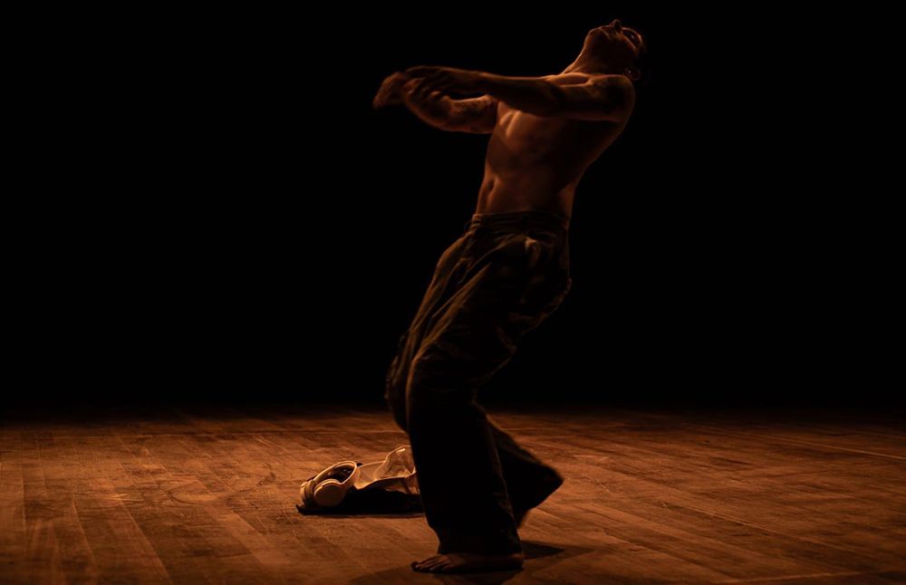 Además de ser una plataforma de exhibición, el encuentro propone un espacio de intercambio entre compañías, intérpretes y espectadores. Foto: “Cabeza” de Víctor Celedón Salazar. 