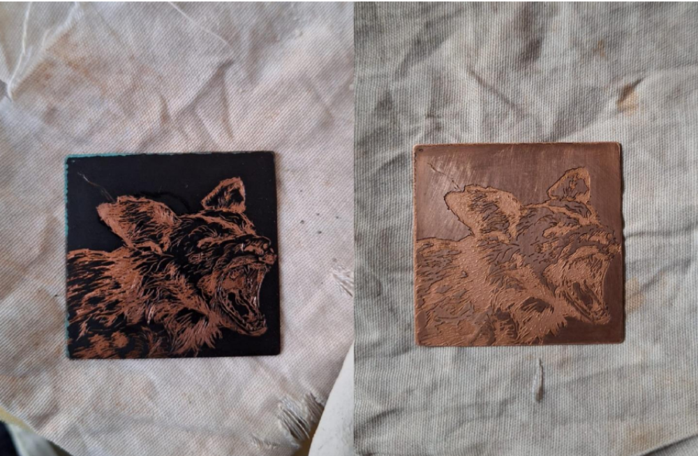 El taller "Grabado al ácido y patinado en cobre" enseñará conocimientos de grabado y patinado en cobre para la elaboración de pines.