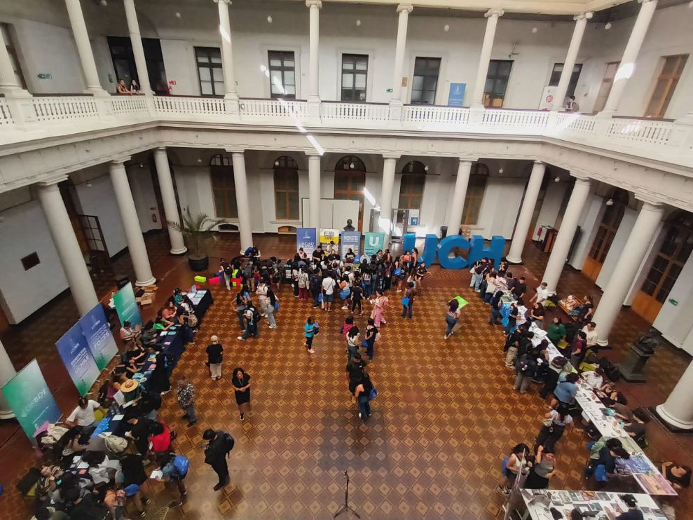 Vista panorámica de la Jornada de Exploración en la que participaron mechones/as y sus familias.