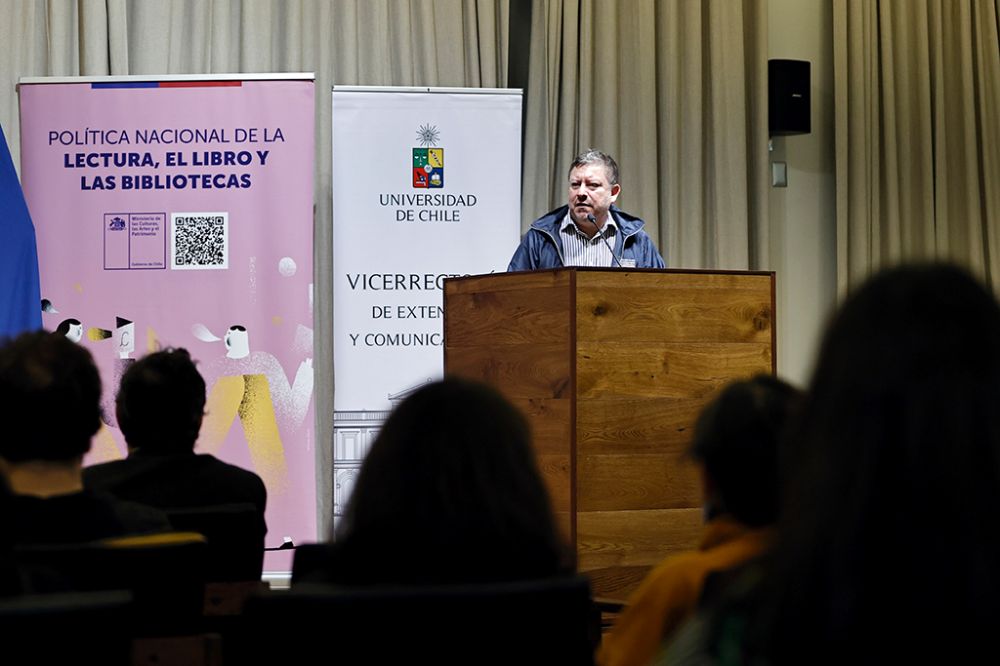 Fabián retamal, director de la Vicerrectoría de Extensión y Comunicaciones de la Universidad de Chile.