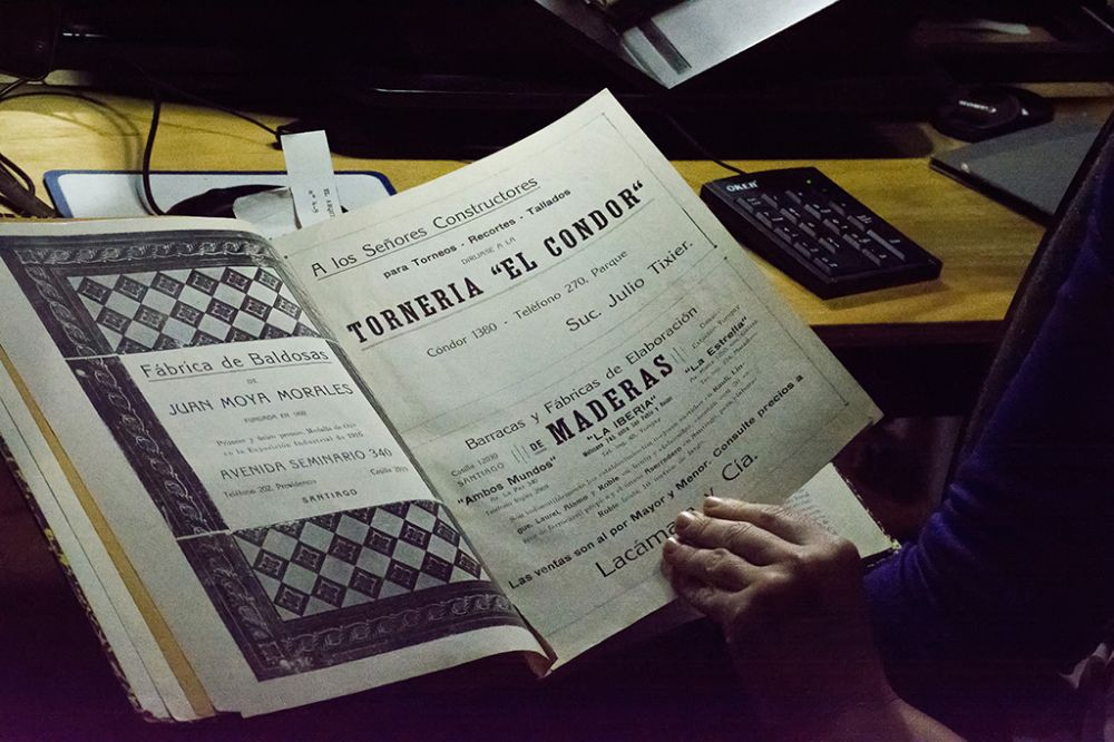 Digitalización de material bibliográfico