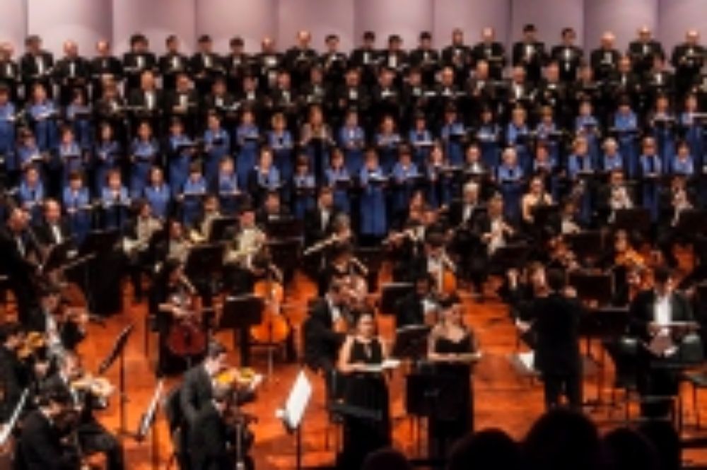 Orquesta Sinfónica de la Universidad de Chile.