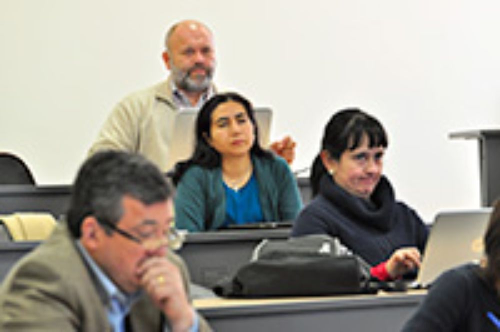 La alfabetización superior es un proyecto que implica necesariamente la colaboración multidisciplinario de los diversos actores involucrados. 