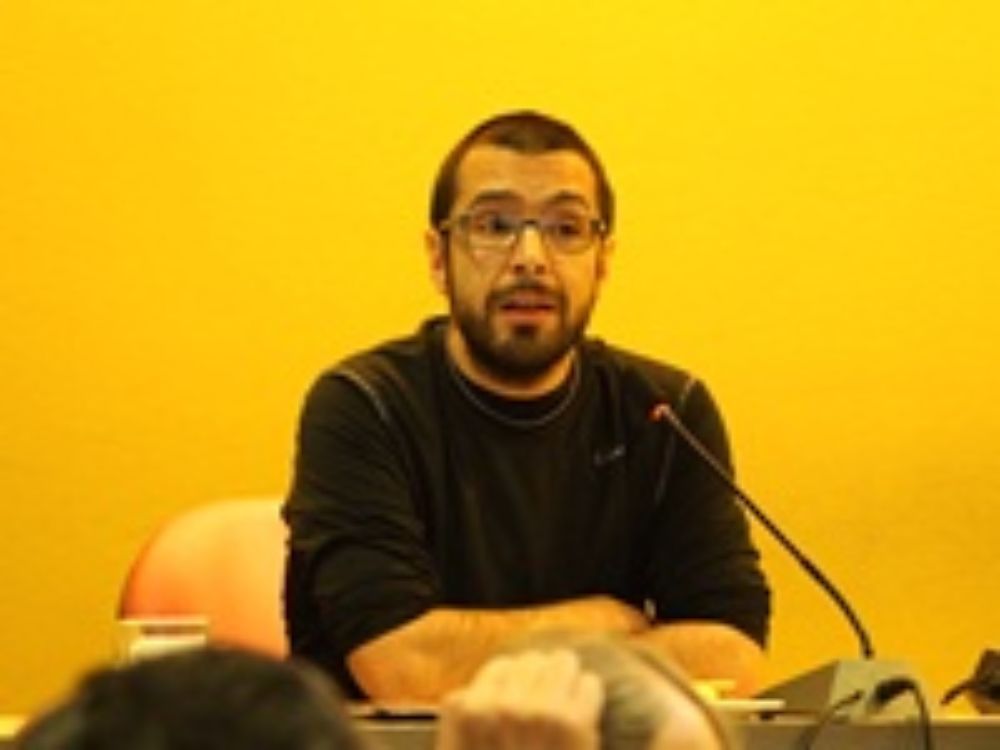 Senador Daniel Espinoza, académico de la Facultad de Cs. Físicas y Matemáticas y miembro de la Comisión de Presupuesto y Gestión.