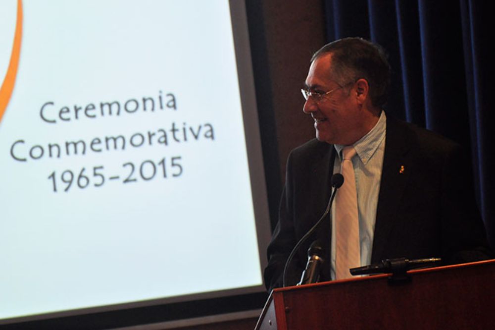 El Decano Víctor Cifuentes remarcó que la Facultad de Ciencias tiene la responsabilidad de reflexionar ante los nuevos tiempos que vive el país con nuevos problemas y complejidades.