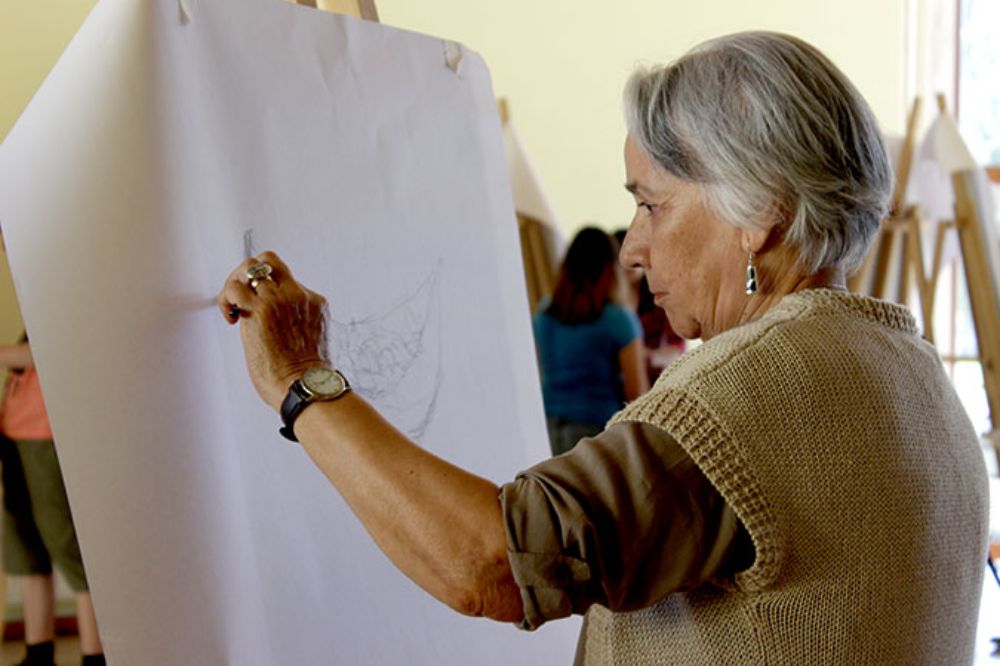 Un público diverso se hizo parte del taller dirigido por el Profesor Uribarri.