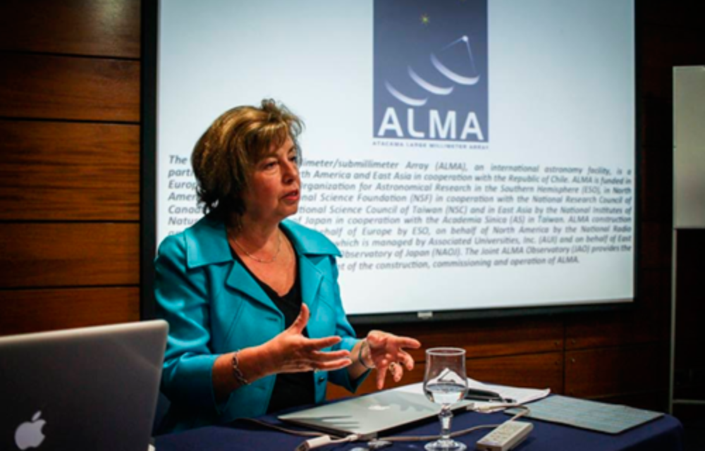 La investigadora Rubio en la conferencia de presentación de este descubrimiento.
