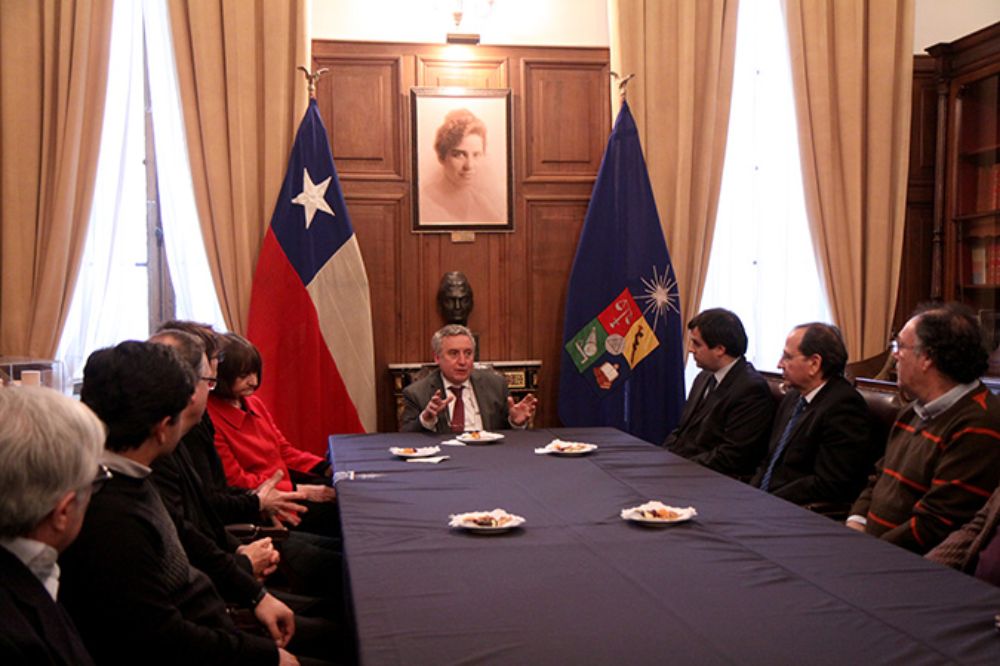 Matte asumió este jueves 24 de septiembre ante los directores del BANCH, del Coro Sinfónico, de la Orquesta Sinfónica, la Camerata Vocal y el Cuarteto Andrés Bello. 