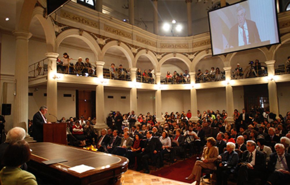 En su discurso el Rector defendió el programa presupuestario que apunta al fortalecimiento de la educación superior pública propuesto por el gobierno.
