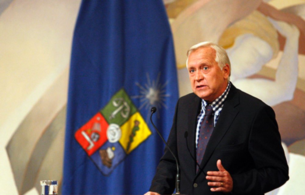 El vicepresidente de la República, Jorge Burgos, participó en la ceremonia en representación de la Presidenta Michelle Bachelet.