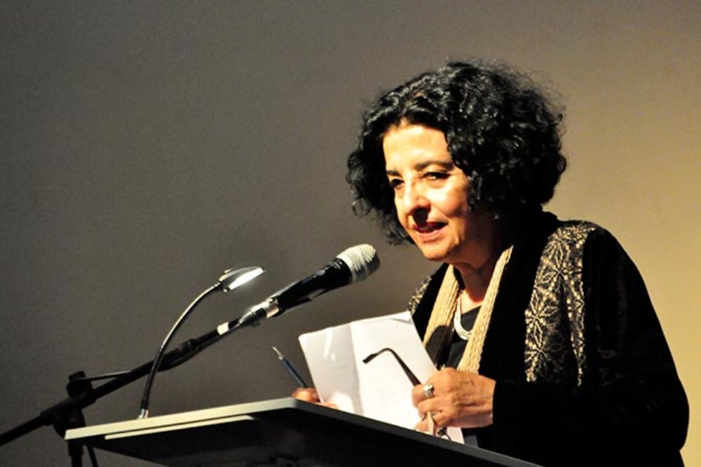 La vicerrectora de Extensión y Comunicaciones, Faride Zeran, destacó que "la Escuela de Temporada es una invitación a democratizar y articular conocimiento y además, es  descentralizar".